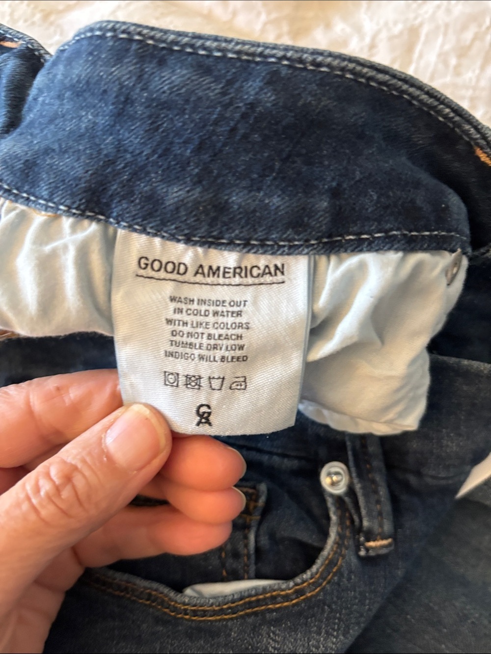 Good American Good Legs High Rise Skinny with a Chewed Hem. size 14/32 - Picture 8 of 14